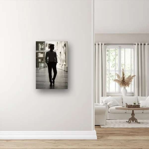 Size Variation 60x90 - Charming Man - Fotokunst Wanddecoratie Verticaal