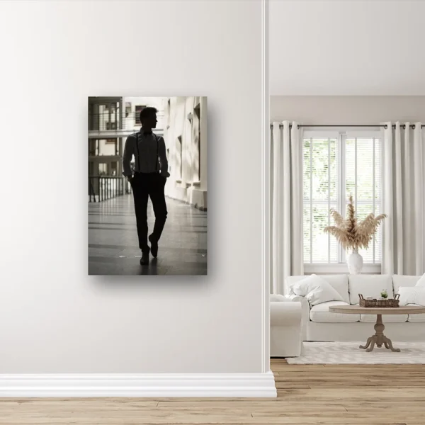 Size Variation 80x120 - Charming Man - Fotokunst Wanddecoratie Verticaal