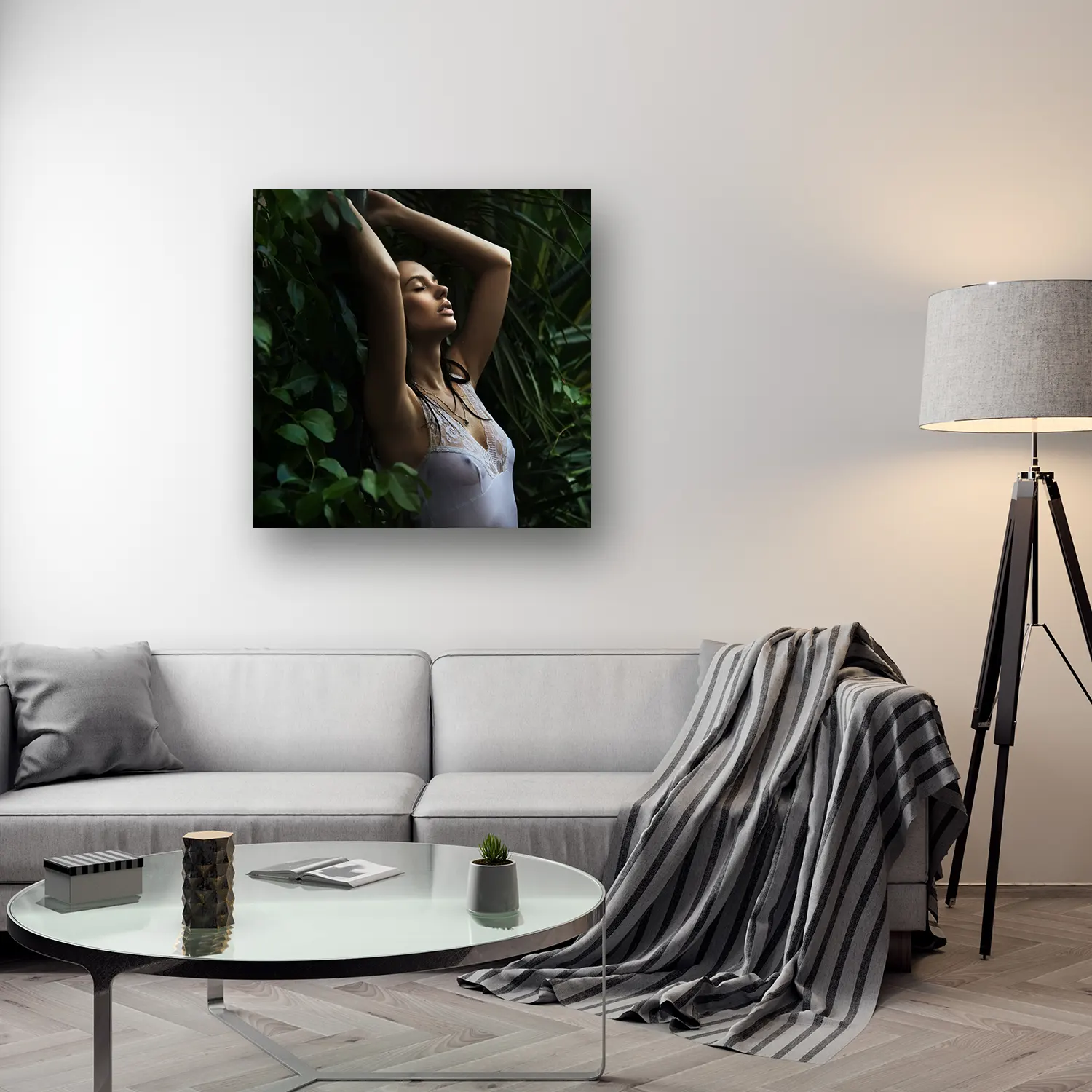 Size Variation 100x100 - Sensual Forest Girl - Fotokunst Wanddecoratie Vierkant